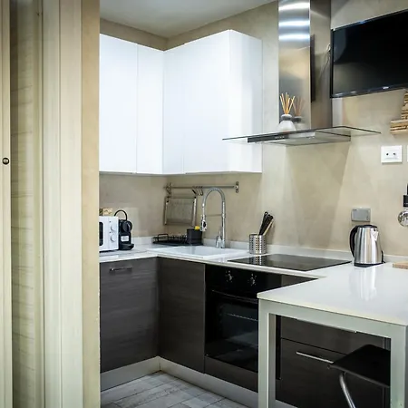 Jubilee Mini Loft Near Rome & Free Wi-fi * مونتيروتوندو